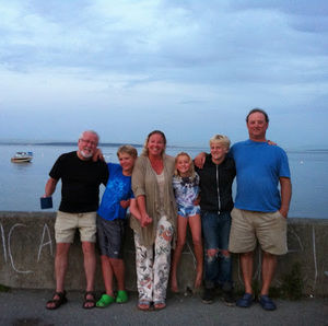 Meet your Posher, Bobbie-sue